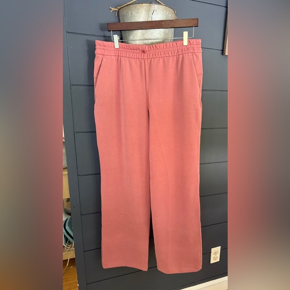 LULULEMON Softstreme High Rise Pant Regular 12 Briar Rose - Picture 2 of 5